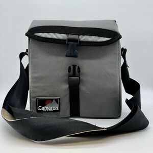 Vintage Cameron Camera Bag – Made in Canada – Padded Photography Case